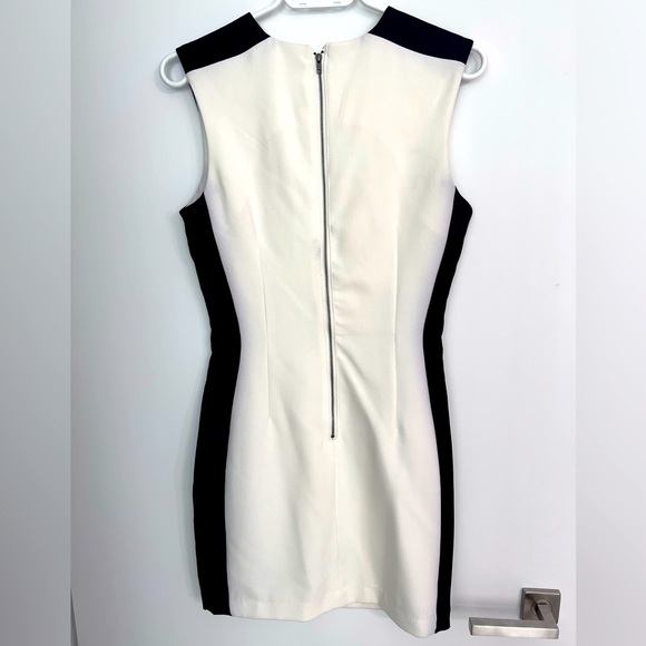 Bodycon dress - Picture 2 of 2